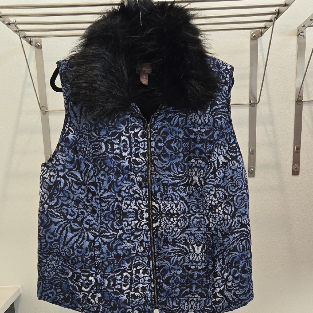 Chico's Navy Blue Patterned Vest with Black Faux Fur Collar